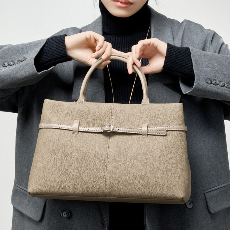 高级感真皮手提包女2025新款春夏大容量通勤铂金包女士包包公文包,箱包皮具/热销女包/男包,单肩包,淘宝优惠券,粉丝福利购,淘宝优惠卷