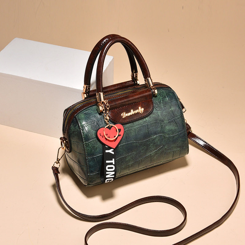 2024春季女士潮流手提复古大容量斜挎包大容量枕头包女包一件时尚,箱包皮具/热销女包/男包,单肩包,淘宝优惠券,粉丝福利购,淘宝优惠卷