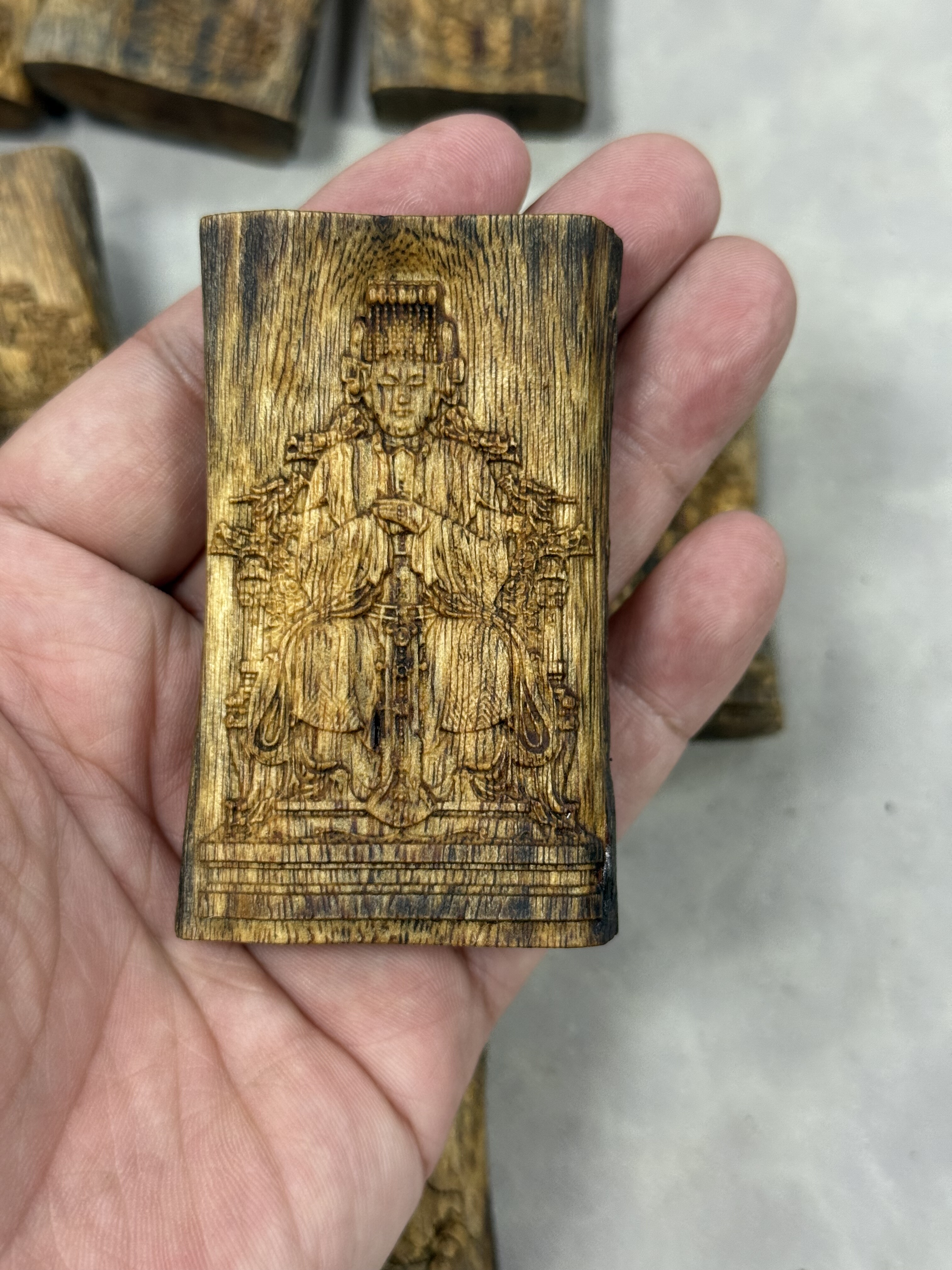 电白绿棋楠沉香吊坠手把件九九沉妈祖观音菩萨雕刻文玩项链车挂