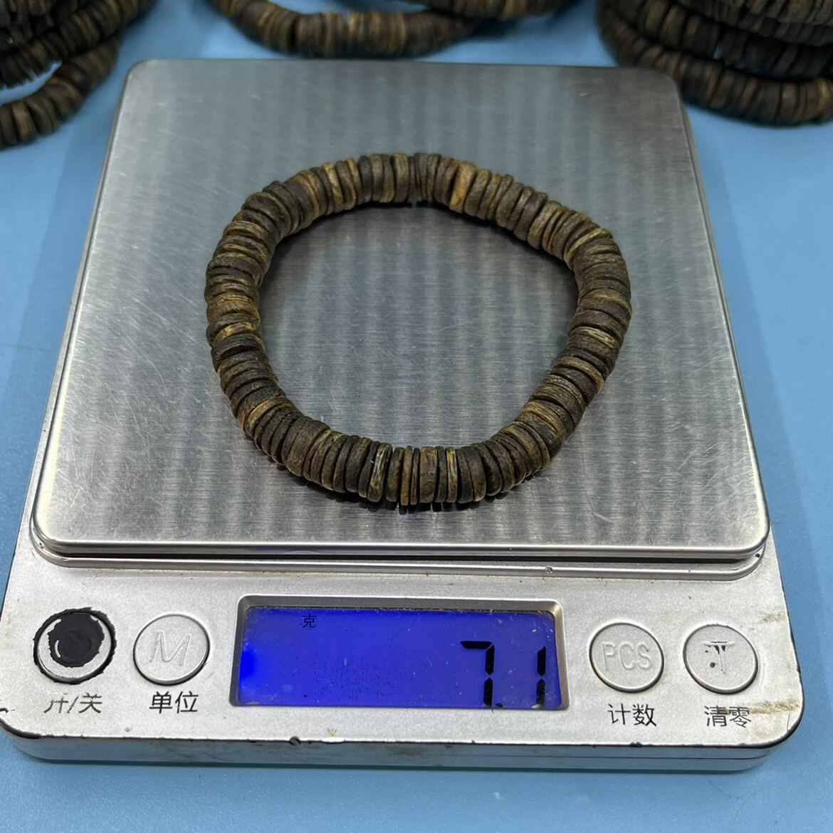 [싱크대 수위 흑체 둥근 잎] QINAN 팔찌 충실도와 함께 전기 흰색 AGARWOOD 녹색 체스 NAN 주판 구슬