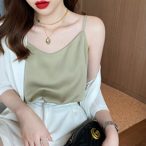 吊带女夏西装内搭外穿宽松冰丝背心打底白色醋酸缎面黑色别致上衣
