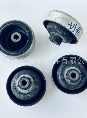 适用特斯拉MODEL3/Y空调压缩机胶套冷气泵支架胶套  1506443-00-D
