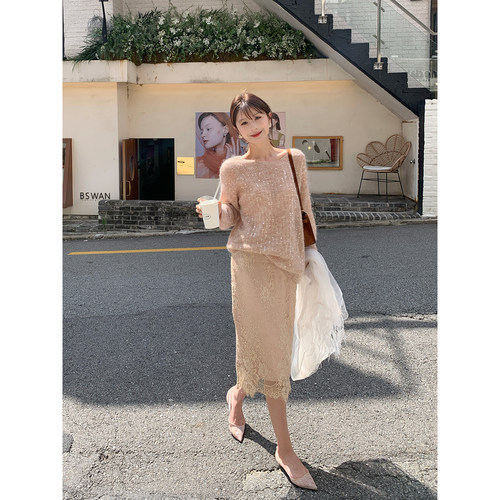 Rian trea雨婷 重工亮丝圆领套头毛衣女新款宽松显瘦温柔针织衫