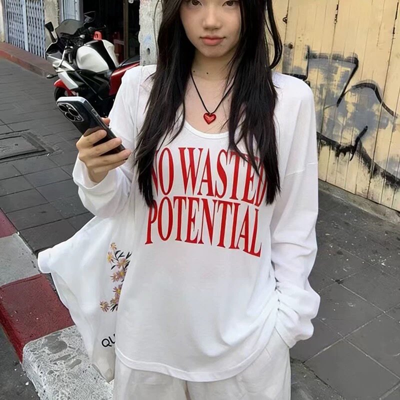 休闲慵懒风字母印花长袖T恤女2026春季新百搭宽松百搭打底衫上衣