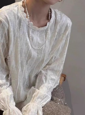 法式温柔风白色蕾丝衫喇叭袖衬衫女肌理感长袖圆领百搭高级感上衣