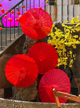 新年过年红伞甜品台油纸伞绿色梅兰纸灯笼场景布置古风店铺中式