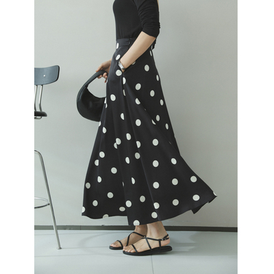 苹果的生活家波点A字裙摆半身裙