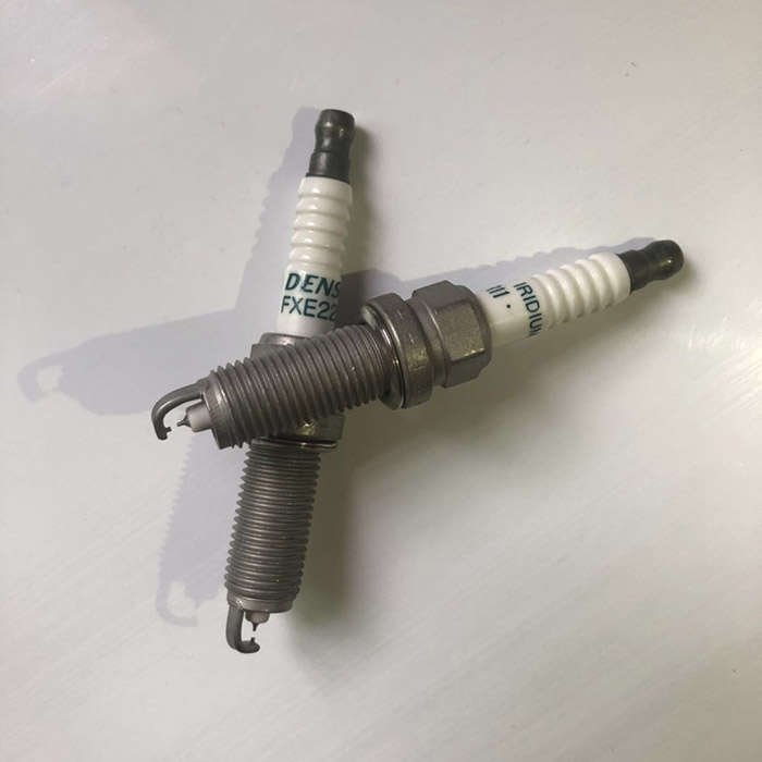 电装进口双铱金拆车火花塞雷克萨斯CT200h别克英朗昂科拉18T创酷