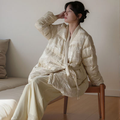 炸街保暖小被子汉服提花羽绒服