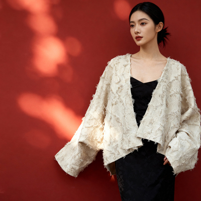 百搭好看棉麻剪花流苏汉服短外套