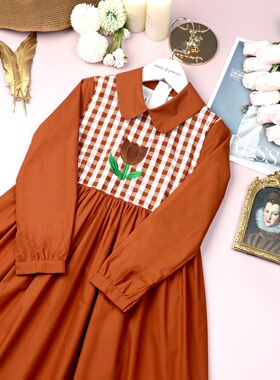 店铺转项经营全场甩卖女童夏装咖色拼接格纹郁金香连衣裙衬衫式