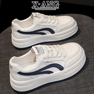 2025秋季新款学生板鞋厚底真皮小白鞋子女鞋百搭轻便休闲运动单鞋