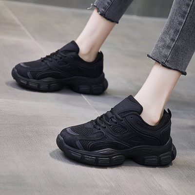 女士钢头轻便劳保鞋新款好看