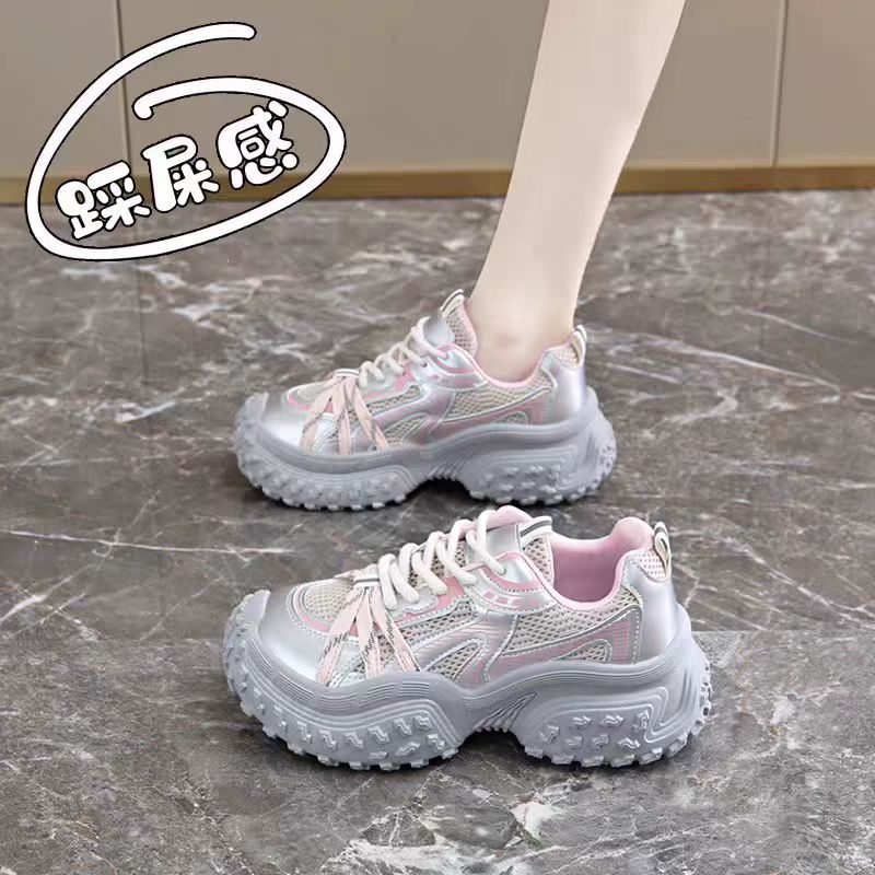 女士钢头劳保鞋轻便透气防砸