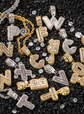 嘻哈新款冰糖锆石英文字母潮人吊坠欧美ins时尚小众设计情侣项链