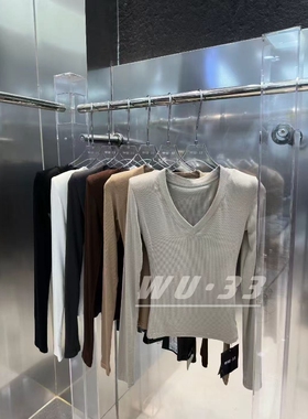 wu33打底2025秋季新款韩版设计感小众V领长袖T恤修身显瘦上衣