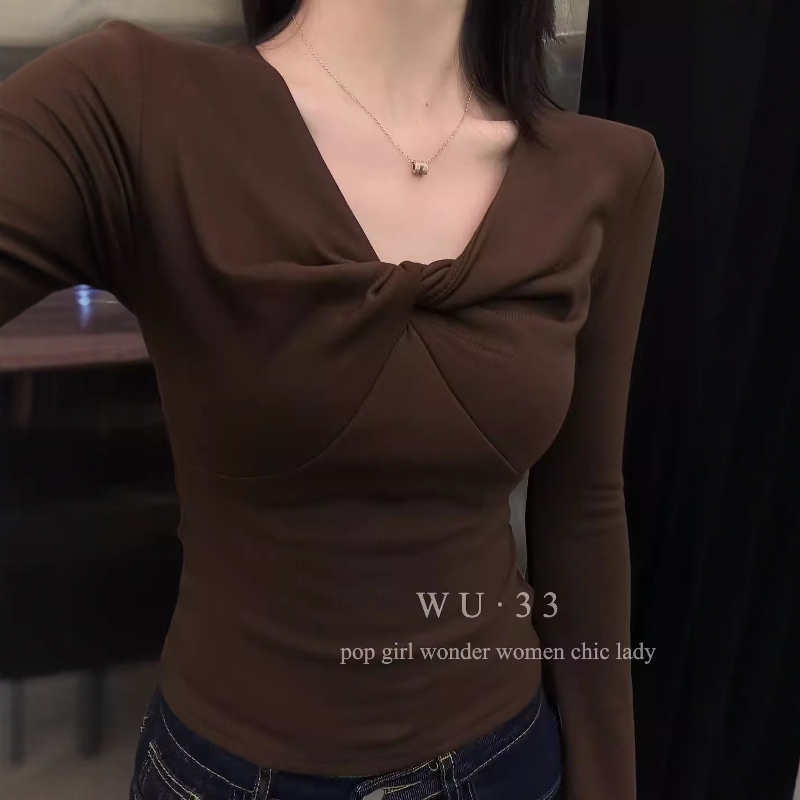 冬季羊绒磨毛V领扭结显瘦打底T恤