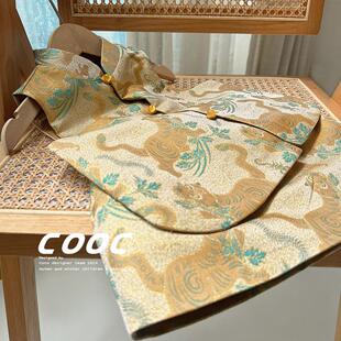 2025春夏新款女童新中式夹棉马甲小女孩洋气黄色提花背心坎肩唐装