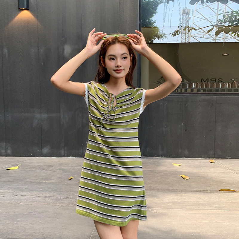 NEIHE内赫复古条纹撞色收腰气质高级感中长款连衣裙女夏天250762