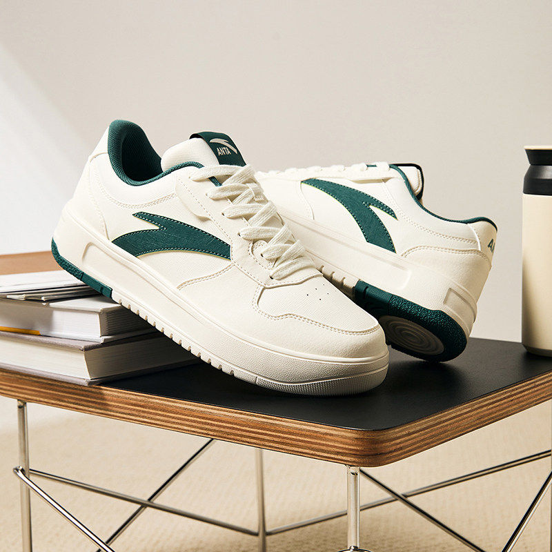 ANTA/安踏板鞋男2024春季新款经典低帮增高超轻滑板鞋112418016