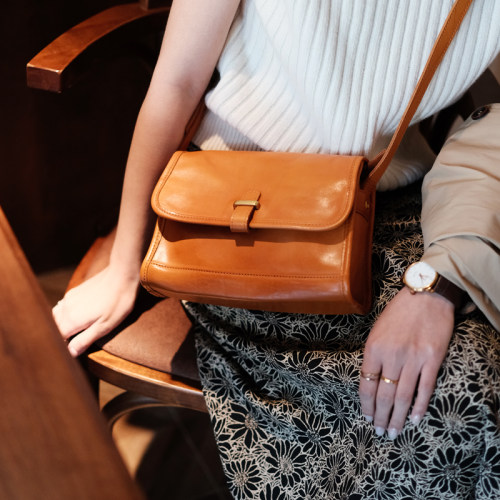 葱木小众质感小方包日系邮差包