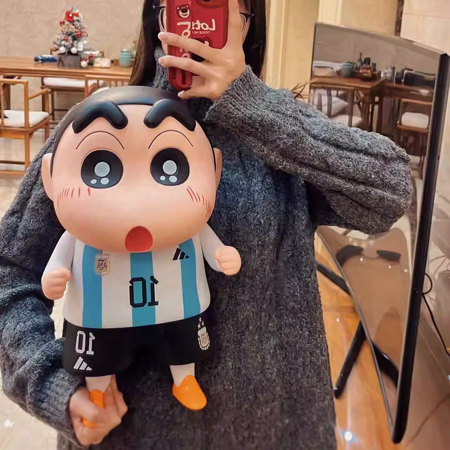 足球梅西蜡笔小新手办C罗内马尔周边系列盲盒1比1超大号潮玩摆件