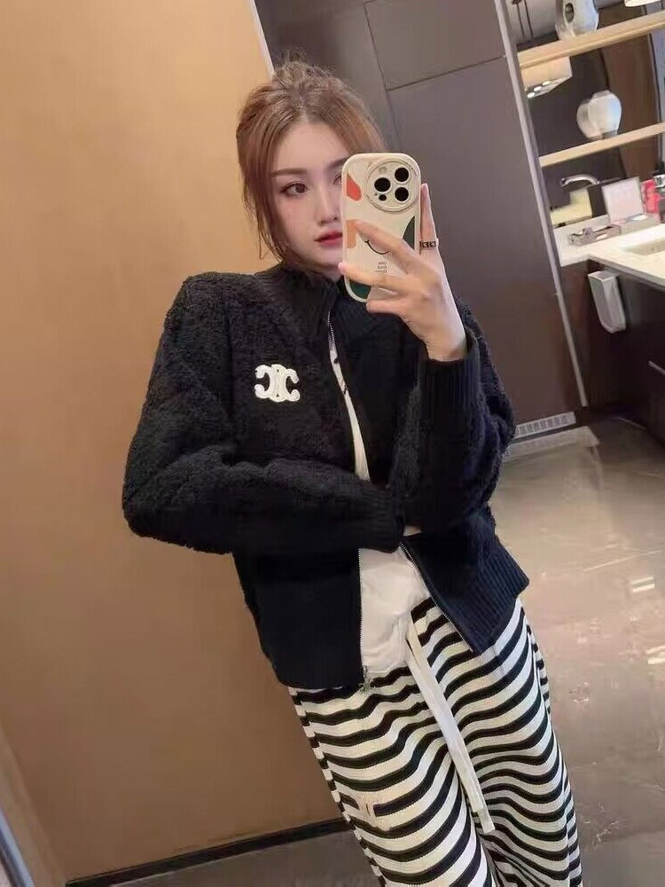 凯旋门刺绣菱格拉链毛衣外套女秋冬新款气质高级感百搭针织开衫潮