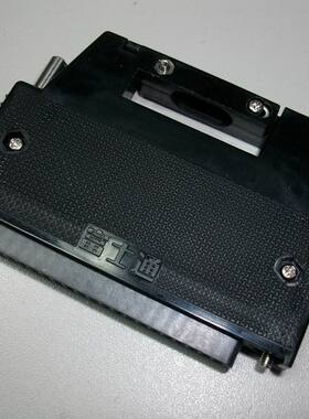 富士通 FCN-360C040-B+FCN-361J040 40p 连接器 欧姆龙C500-CE404
