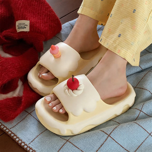 甜美樱桃奶油蛋糕室内外凉拖鞋 洗澡拖鞋 女士 一字防滑夏季 居家新款