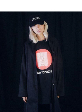 新衣城 Pleasures GLOBAL T- SHIRT 波纹印花上衣潮牌男女短袖T恤