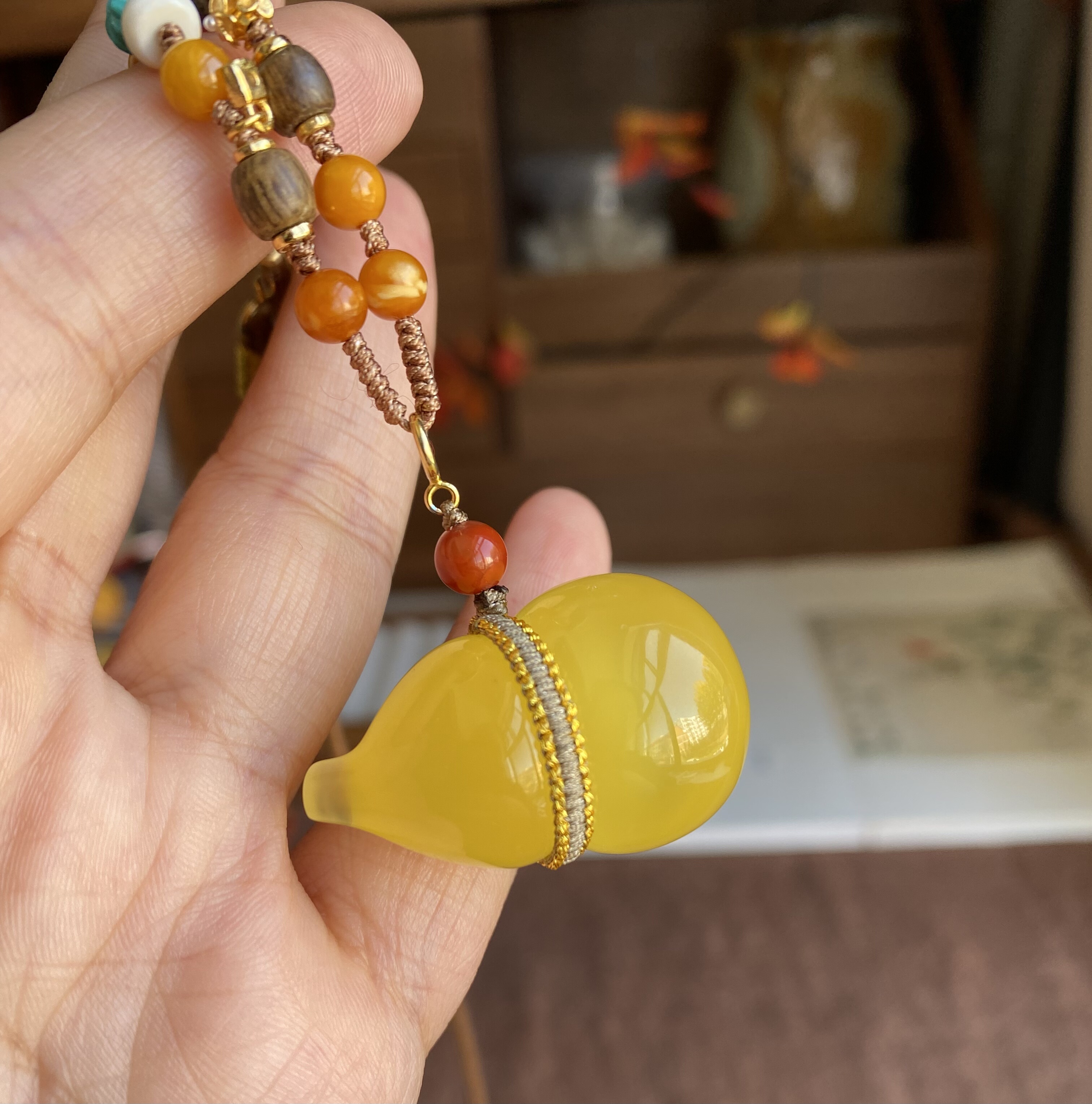 天然原矿俄料蜜蜡葫芦毛衣链葫芦吊坠圆润饱满蜜蜡项链