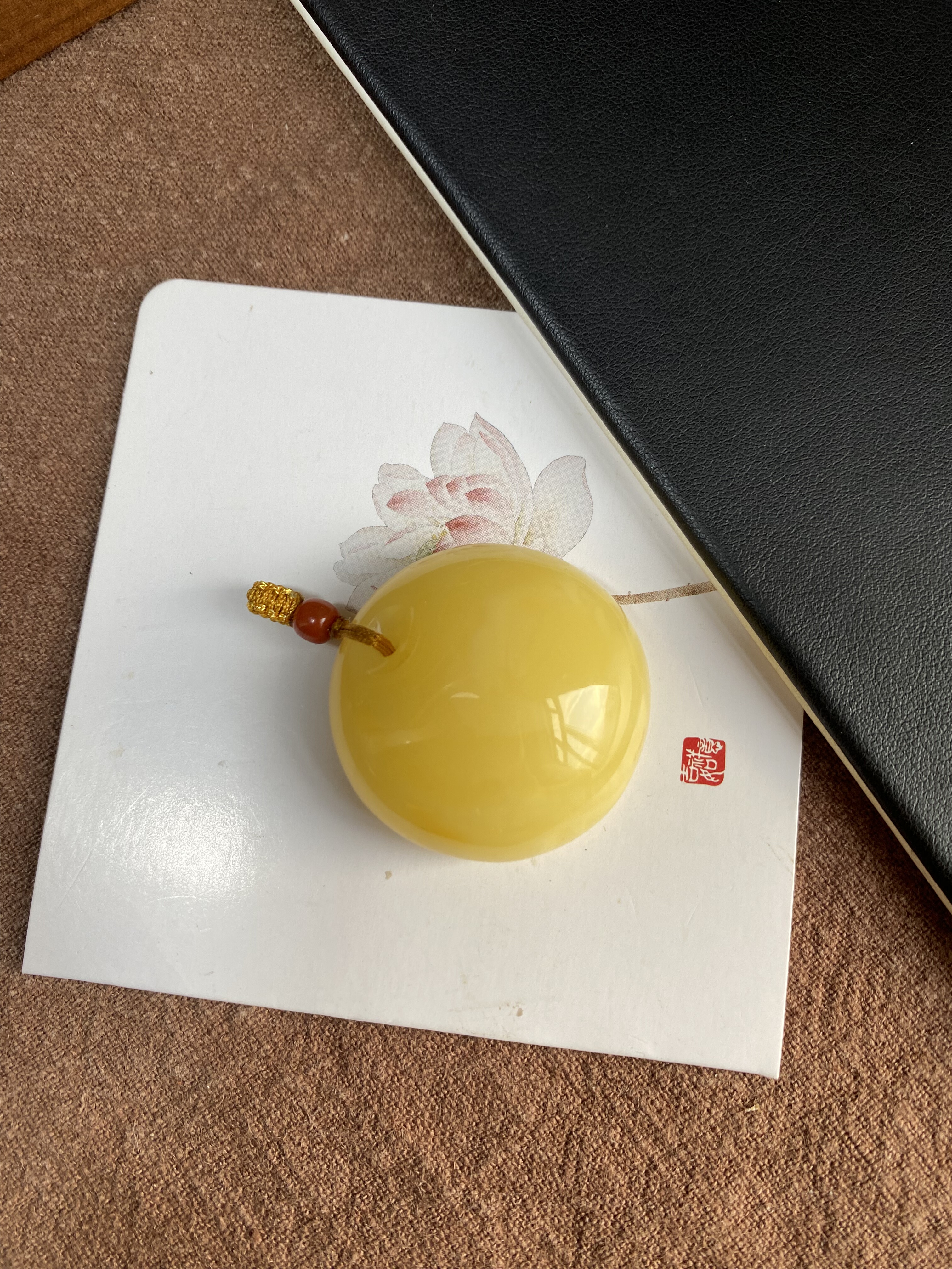 天然蜜蜡吊坠原矿蜜蜡平安扣公主扣毛衣链新中式项链闺蜜礼物