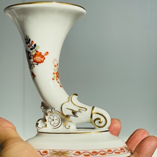 现货德国梅森meissen中古柿右卫门小桌图案号角型手绘花瓶摆件1等