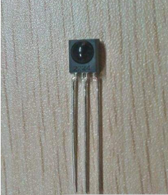 红外线接收头 IRM56384 DIP3 EL 全新原厂原装现货 假一赔十