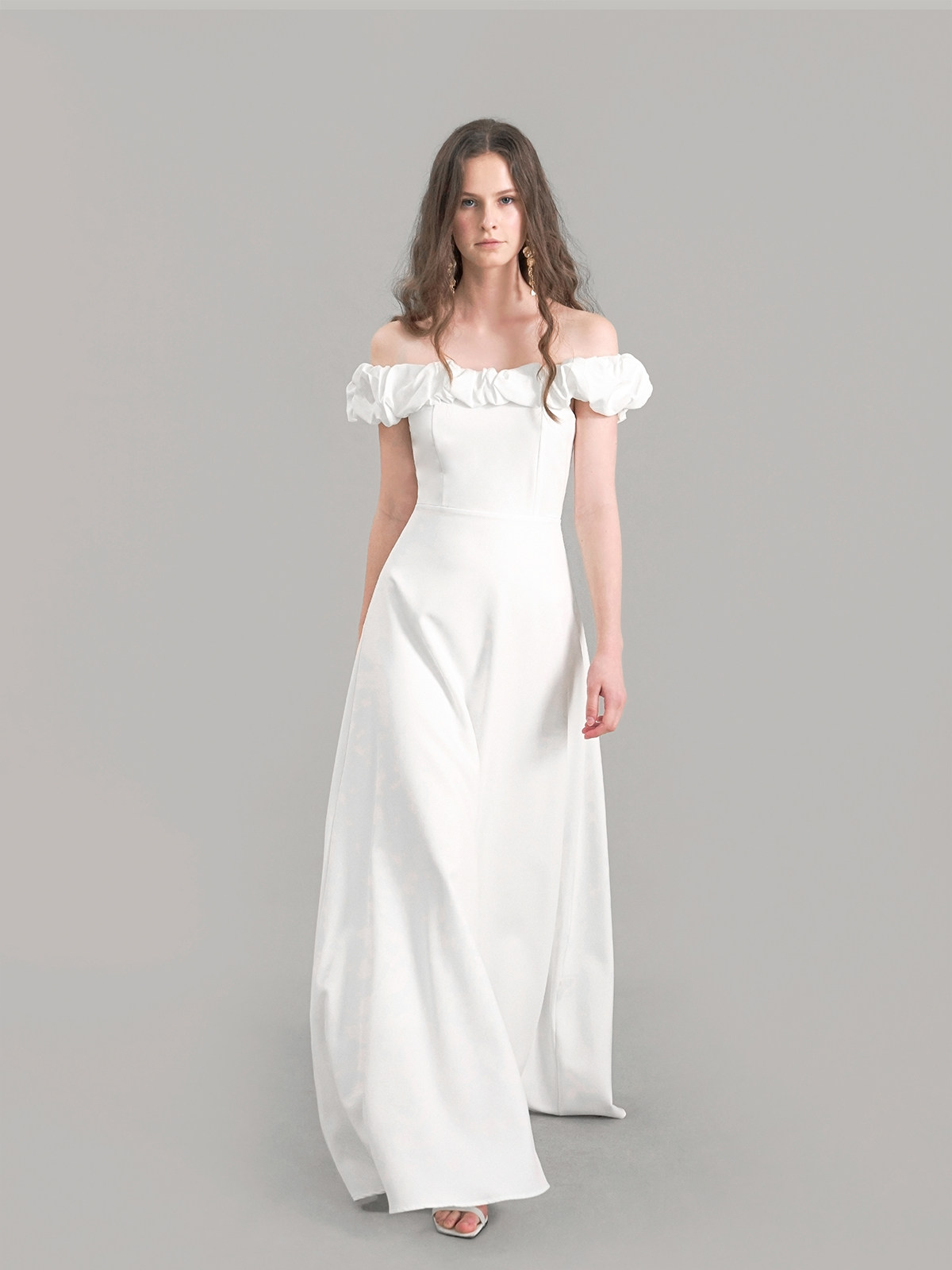 White off-shoulder mini dress in 2 lengths & slim fit - Taobao product photo 2