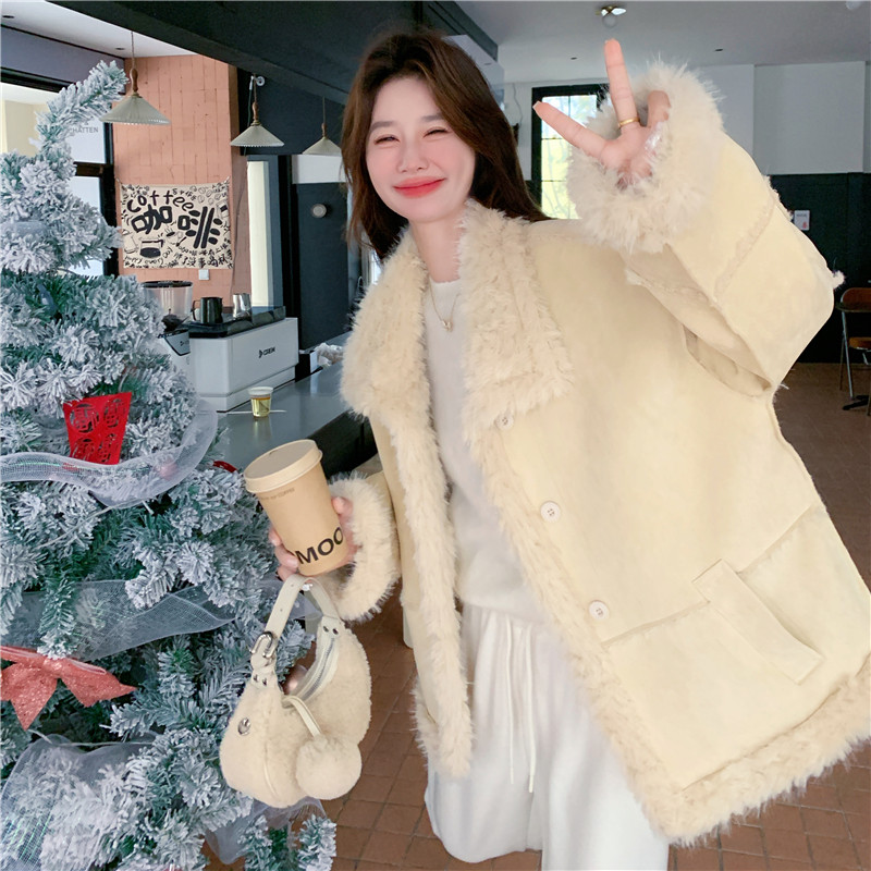 有货~黄色保暖皮毛一体外套2C118-M865-P195-K288，女装皮草，2C118