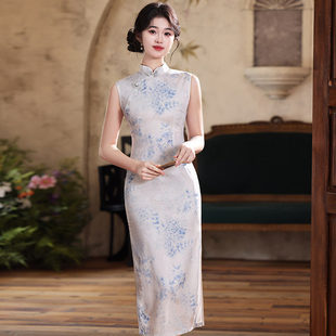 青花瓷无袖国风新中式长款旗袍改良年轻款2026新款少女高级感夏季