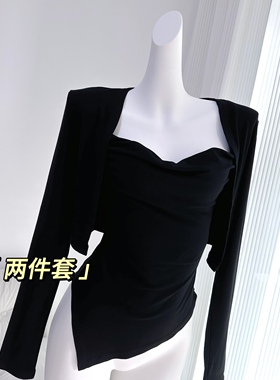 8877《升级不带垫肩版》高级感两件套纯欲风秋装修身吊带百搭外套