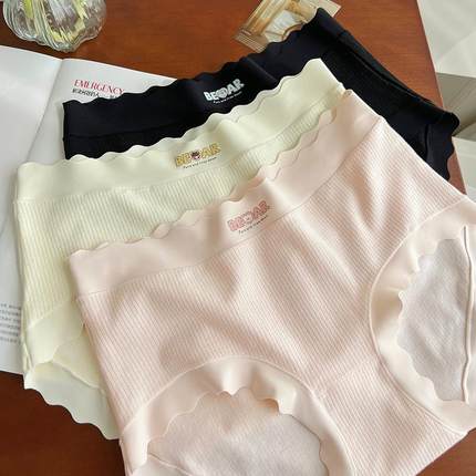 可爱小熊内裤女纯棉A类婴儿棉7A全棉裆松弛感中腰包臀亲肤三角裤