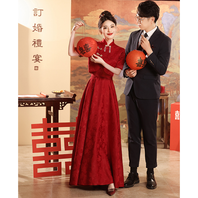 2025秋冬新款酒红色大码敬酒服胖mm新娘订婚结婚回门宴礼服裙便装