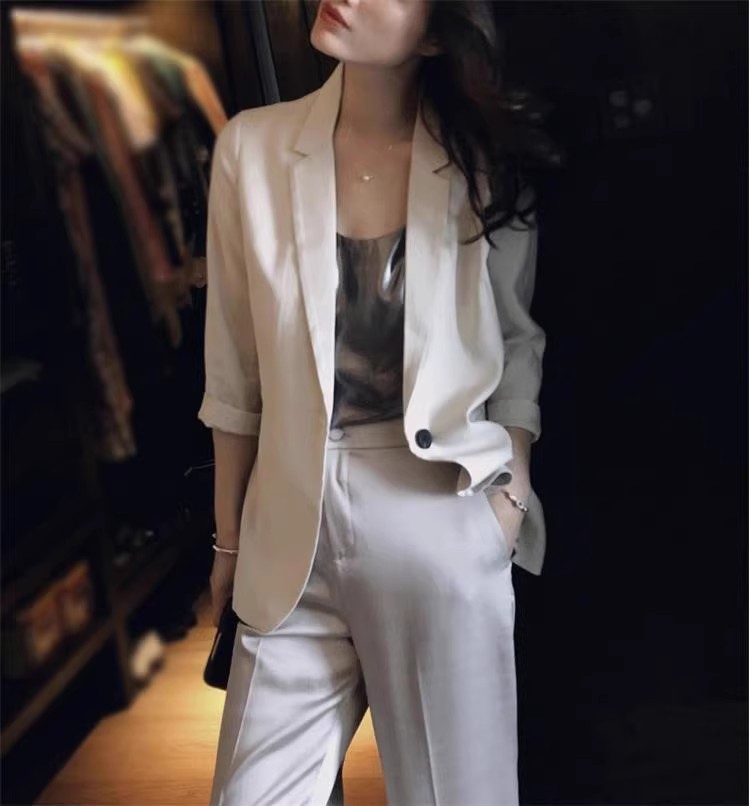 大码女装胖mm夏季薄款小西装