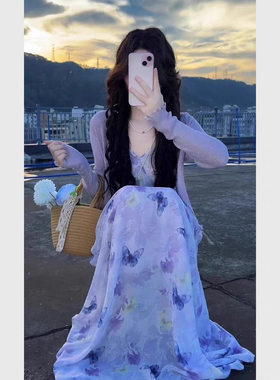 巨好看的夏日套装紫色碎花吊带连衣裙针织开衫法式漂亮独特两件套