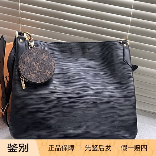 Lv 黑色水波纹 hobo成色新尺寸30/28单肩斜挎无破无裂内里干净