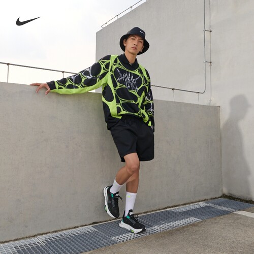 Nike耐克轻便缓震反光男子运动鞋
