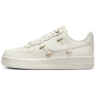 耐克空军一号小金钩女子平底运动鞋春季NIKE AIR FORCE 1 FV3654