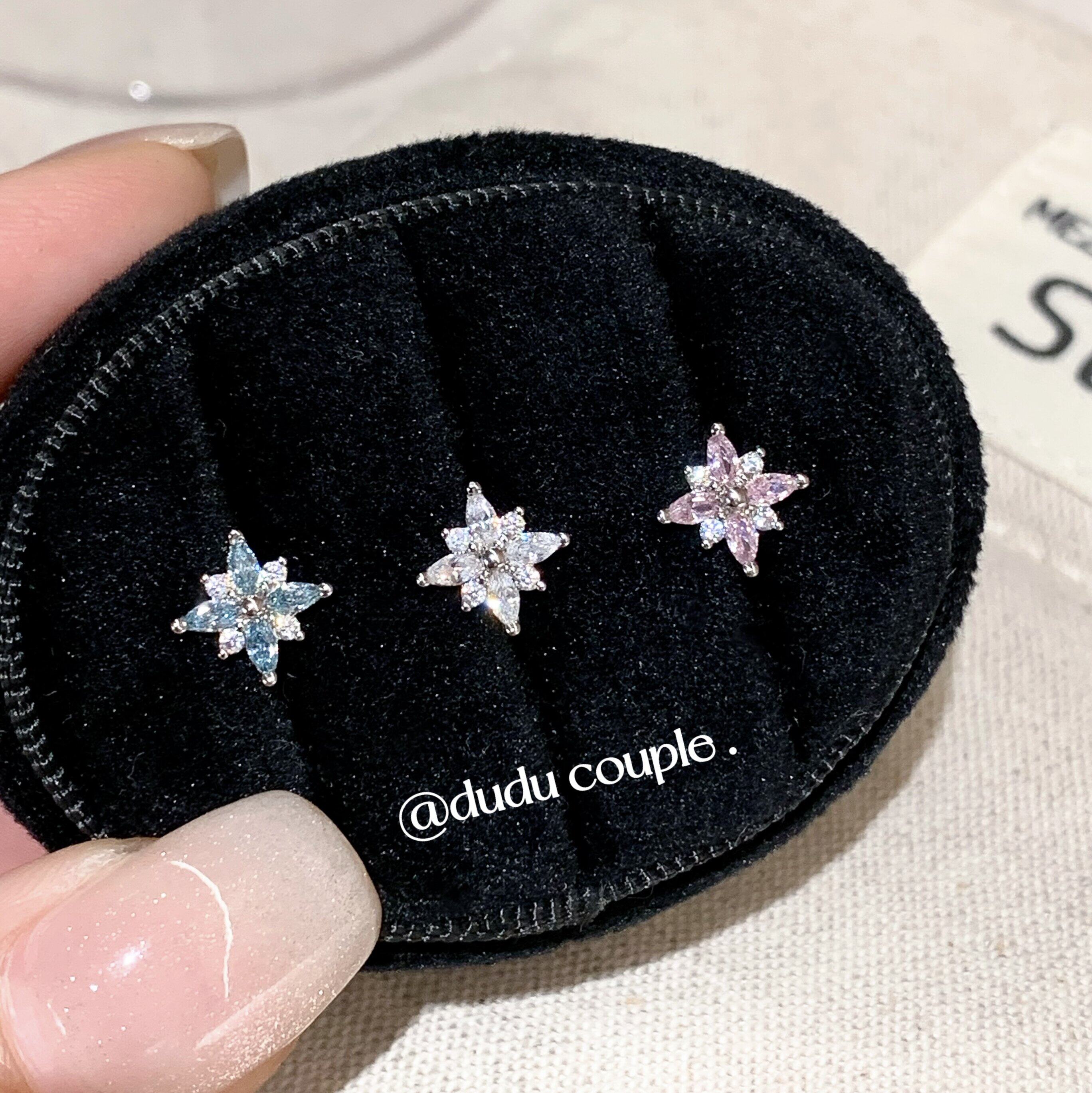 爆闪芒星雪花耳钉医用钛钢养耳女