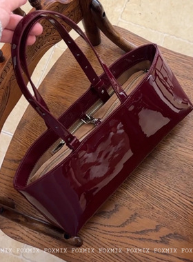 红色婚包高级感油腊皮hobo手提复古单肩包漆皮安可拉红腋下包结婚