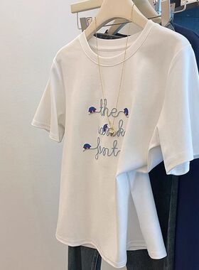 广州十三行高货百搭白色短袖t恤女夏正肩宽松纯棉刺绣上衣打底衫