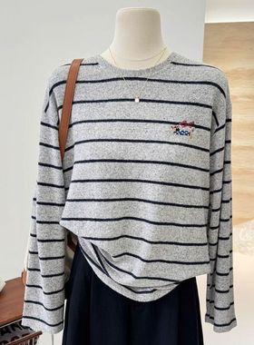 广州十三行女装条纹刺绣长袖打底衫t恤女春秋季羊绒内搭保暖上衣