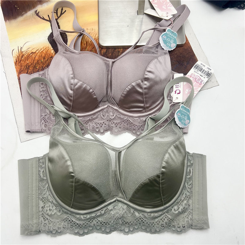 珍妮芬真丝性感聚拢文胸软钢圈托胸舒适养护内衣细带乳罩中厚杯